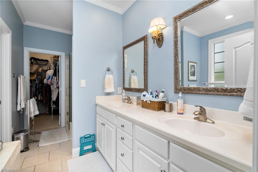 4504 Charlottesville Road Greensboro, NC 27410 - Photo 20 of 41 Gallery Image 20