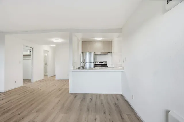 $325,000 | 955 Shorepoint Court, Unit 110, Alameda, CA 94501