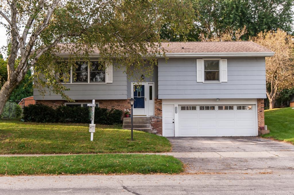 2516 26th Street Northwest Rochester, MN 55901 - Photo 1 of 1