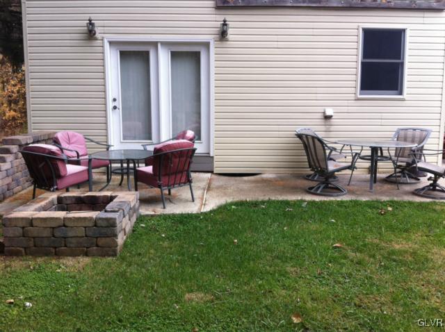 3197 Seiples Station Road Whitehall, PA 18052 - Photo 14 of 40 Gallery Image 14