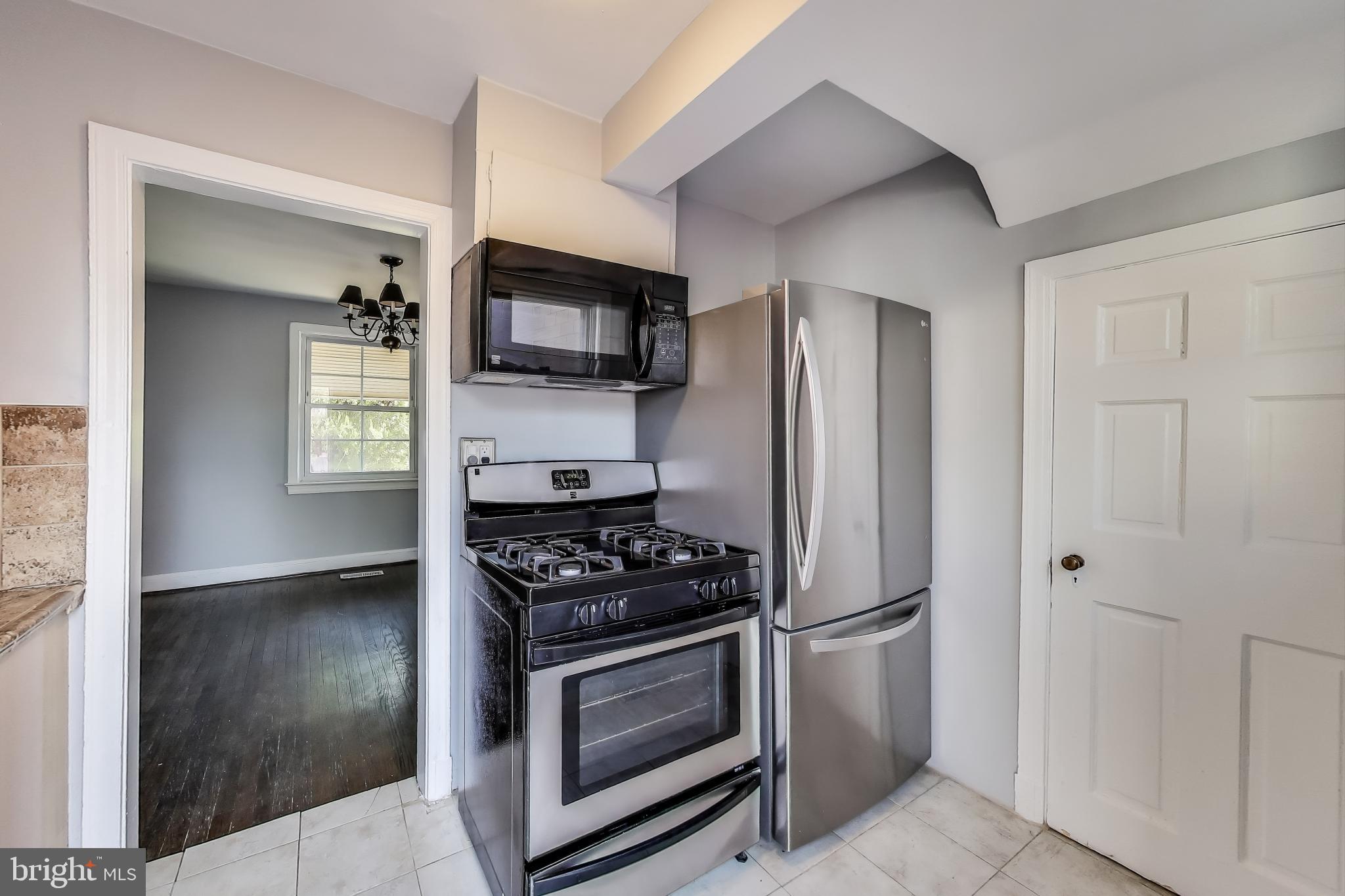 2011 Wardman Road Hyattsville, MD 20782 - Photo 11 of 35 Gallery Image 11