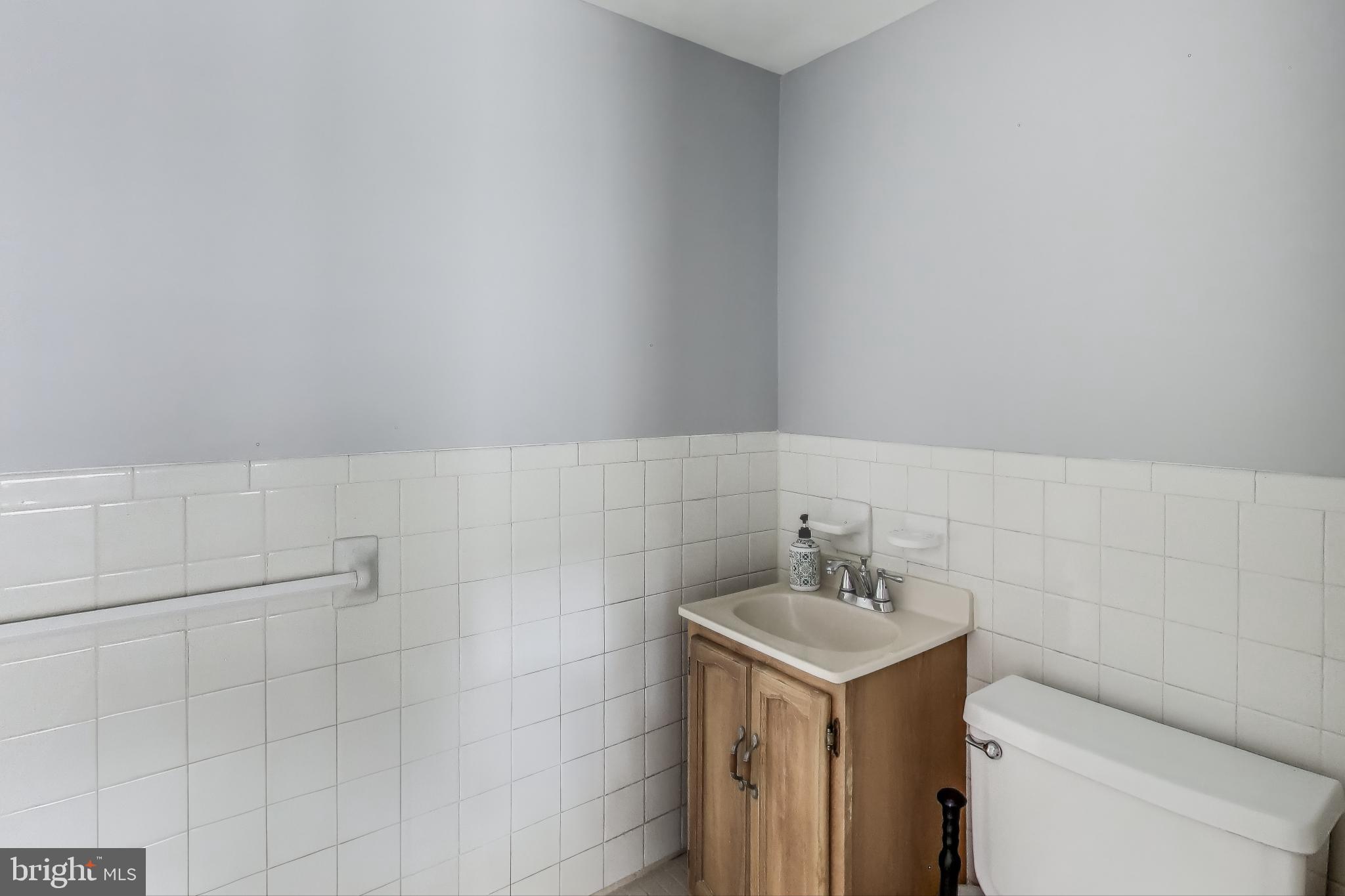 2011 Wardman Road Hyattsville, MD 20782 - Photo 16 of 35 Gallery Image 16