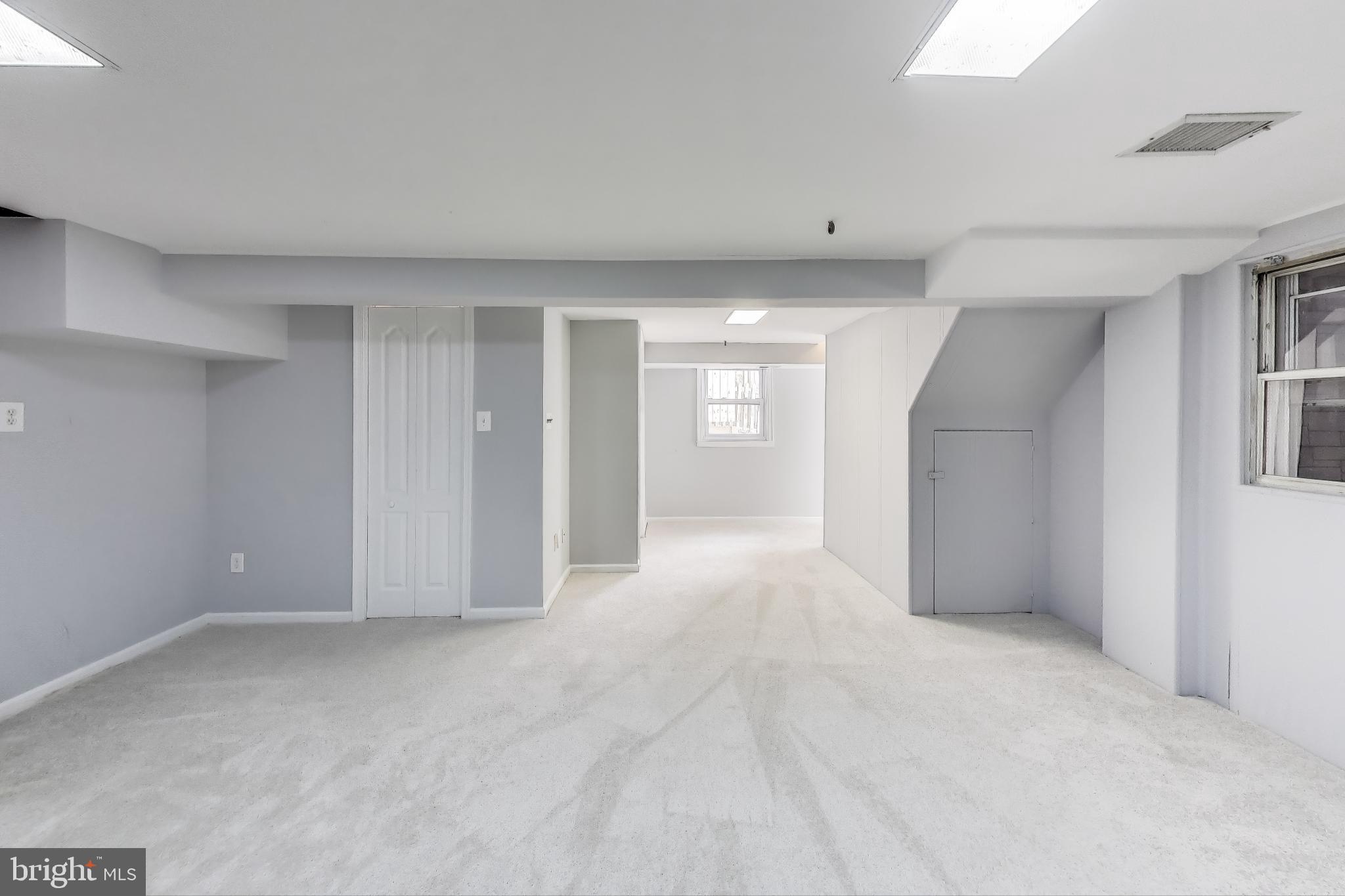 2011 Wardman Road Hyattsville, MD 20782 - Photo 25 of 35 Gallery Image 25