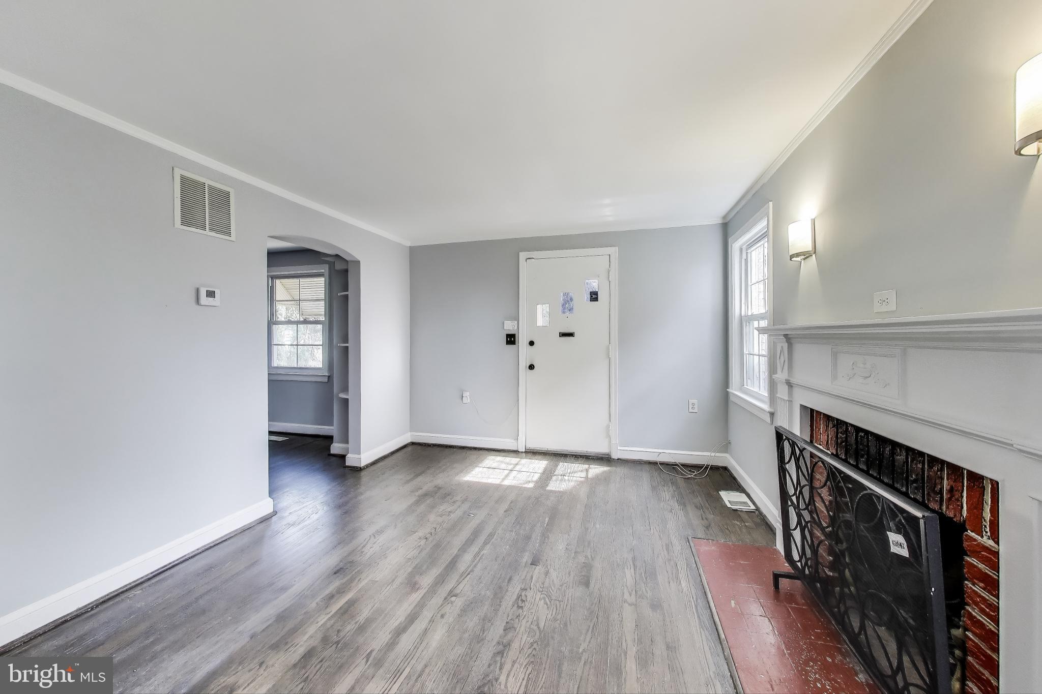 2011 Wardman Road Hyattsville, MD 20782 - Photo 3 of 35 Gallery Image 3