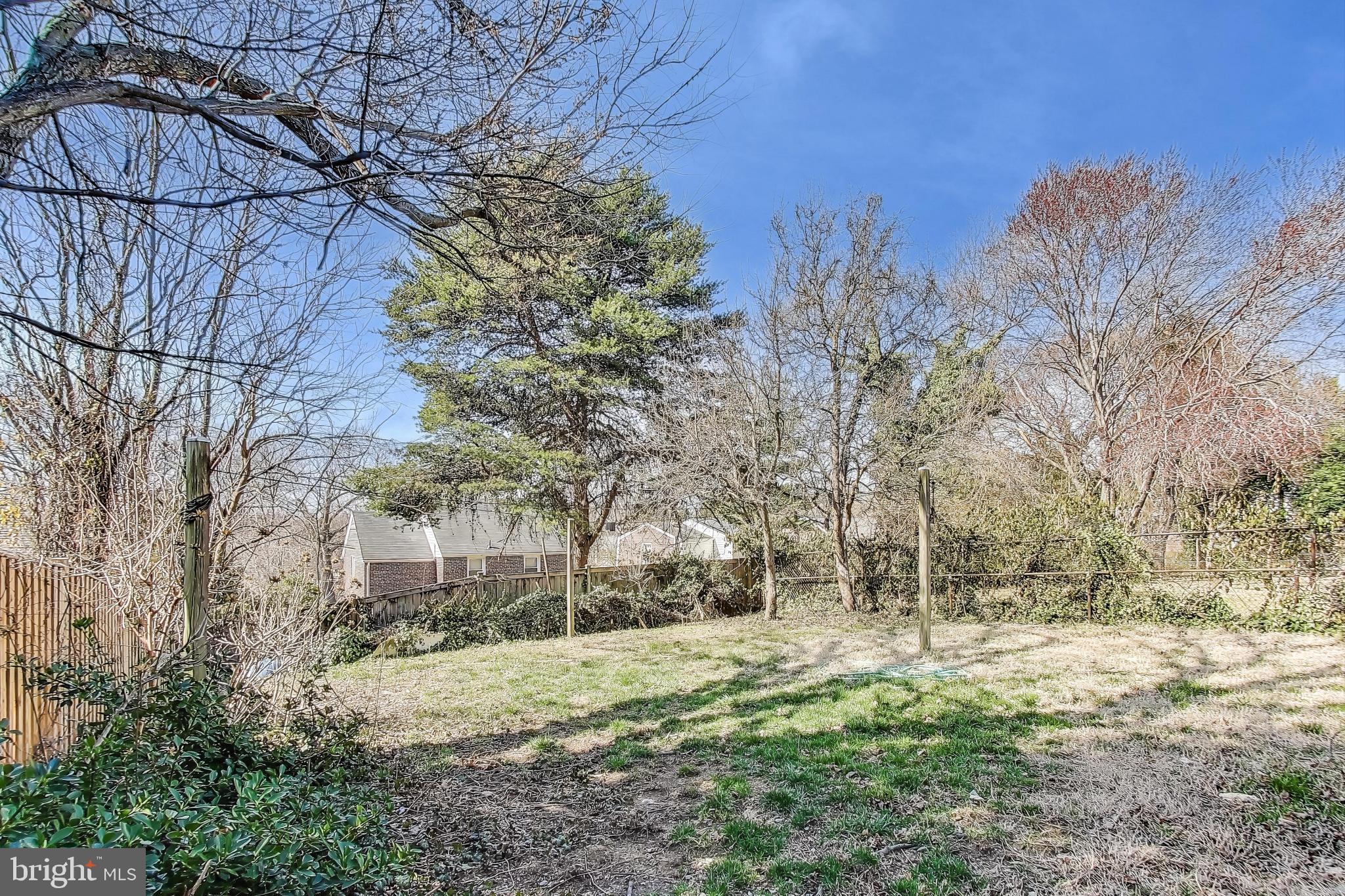 2011 Wardman Road Hyattsville, MD 20782 - Photo 33 of 35 Gallery Image 33