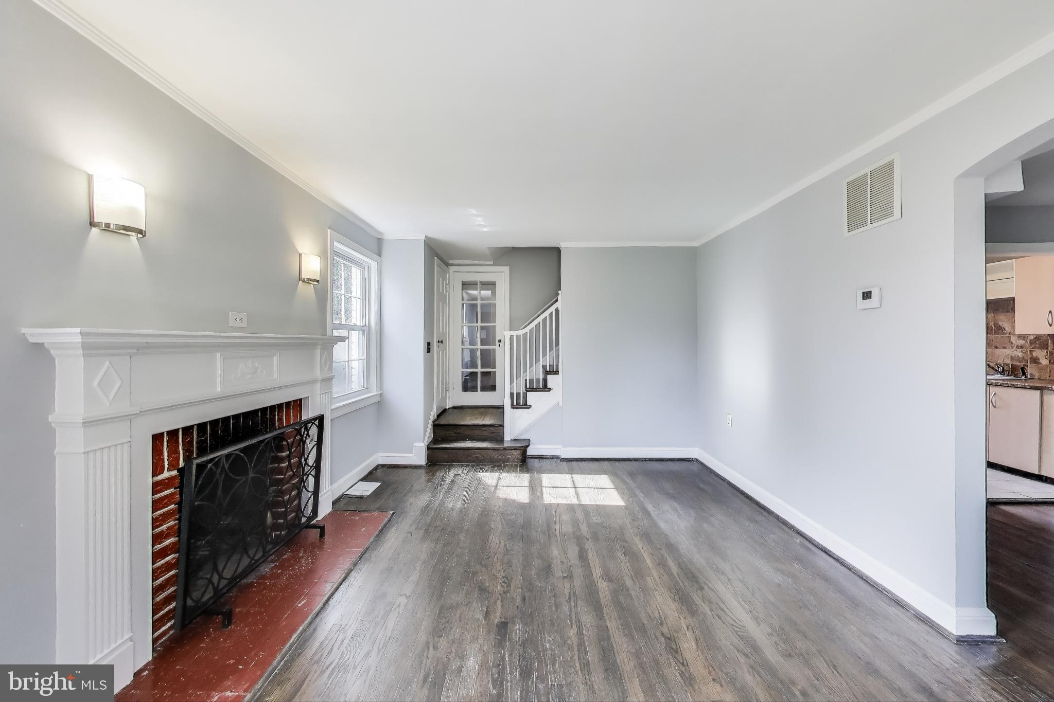 2011 Wardman Road Hyattsville, MD 20782 - Photo 4 of 35 Gallery Image 4