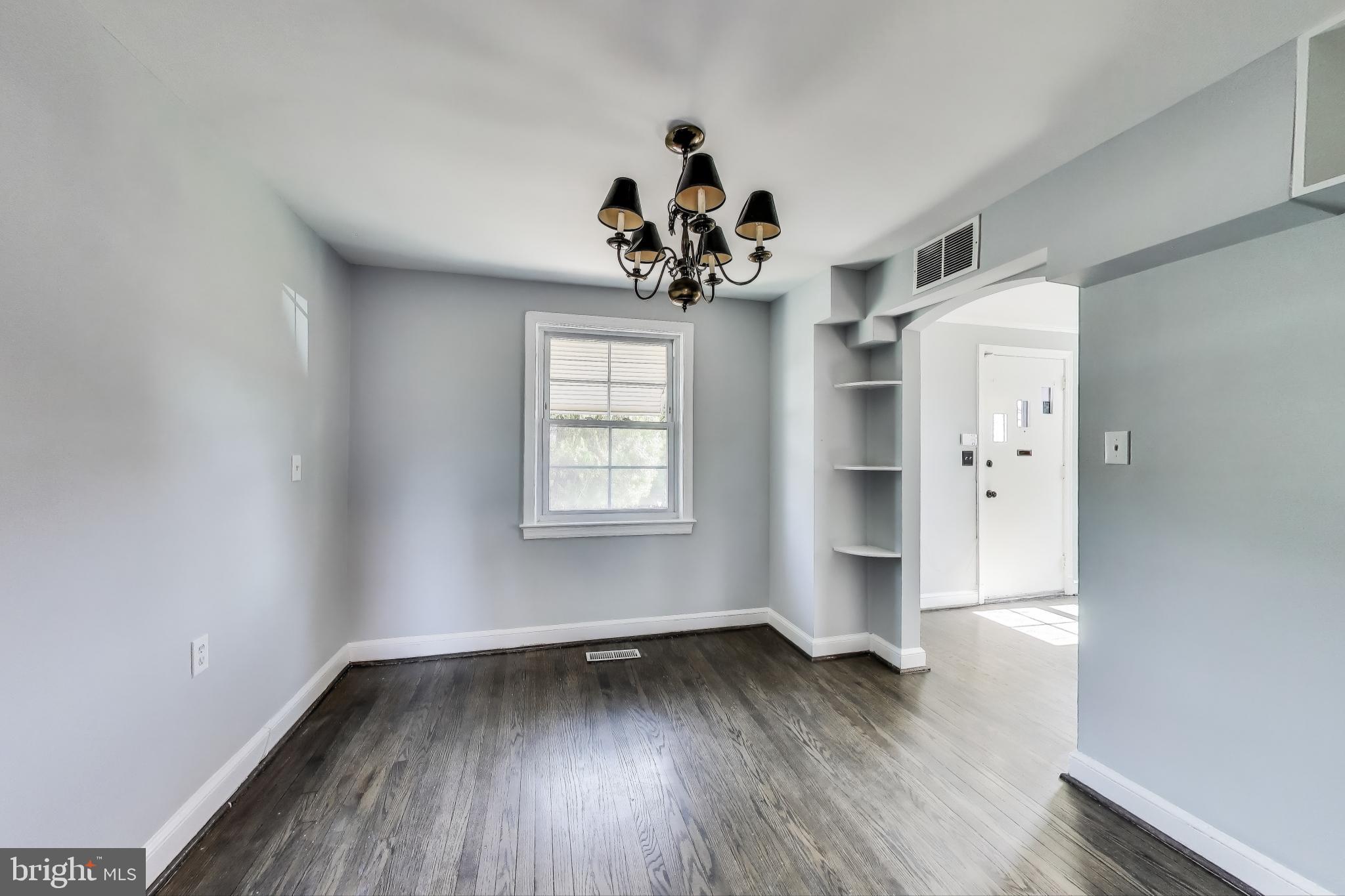 2011 Wardman Road Hyattsville, MD 20782 - Photo 8 of 35 Gallery Image 8