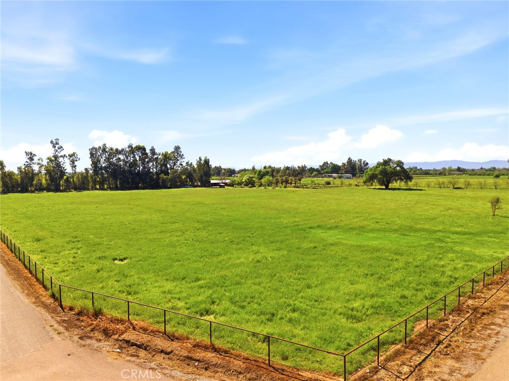 24065 Maria Avenue Corning, CA 96021 - Photo 39 of 40