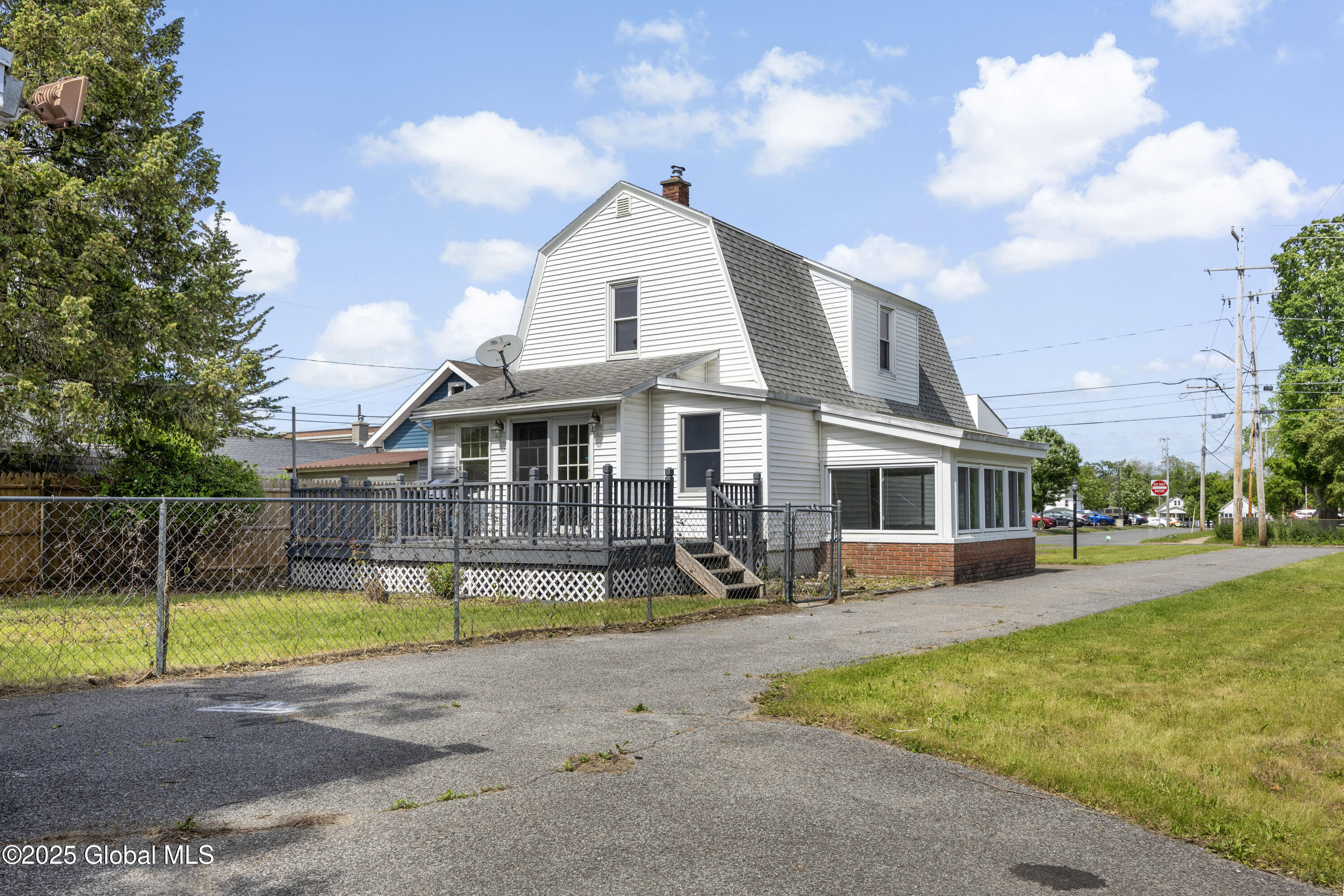 910 Draper Avenue Rotterdam, NY 12306 - Photo 30 of 31 33