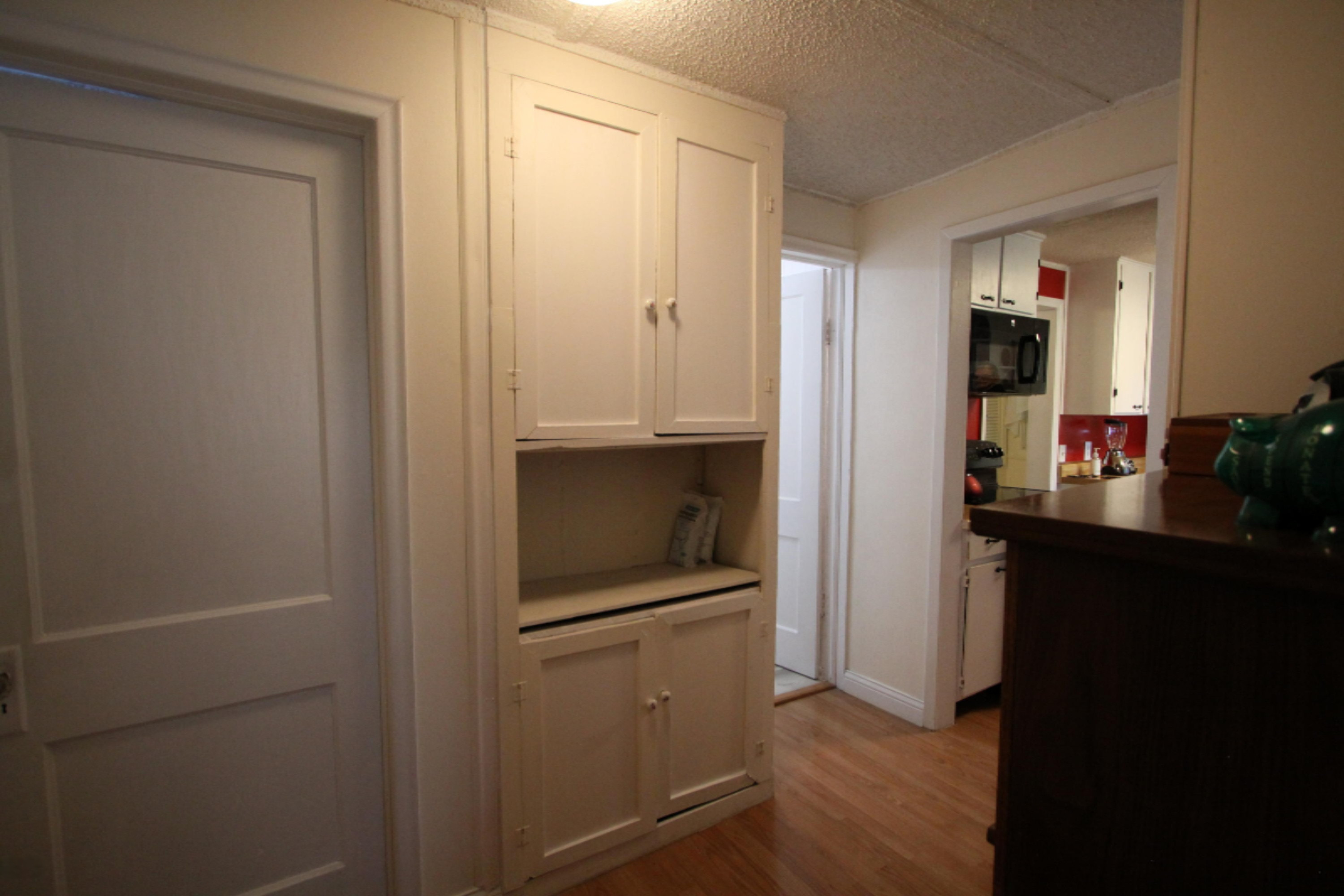 1848 West Giles Road Muskegon, MI 49445 - Photo 12 of 32 Hall