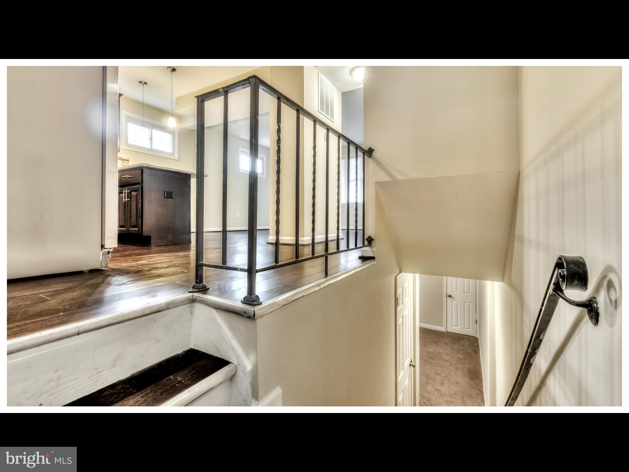 5212 Hillwell Road Baltimore, MD 21229 - Photo 16 of 30 Interior (General)