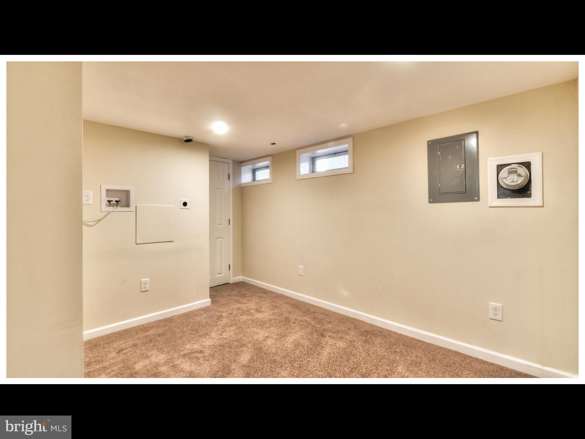 5212 Hillwell Road Baltimore, MD 21229 - Photo 20 of 30 Interior (General)