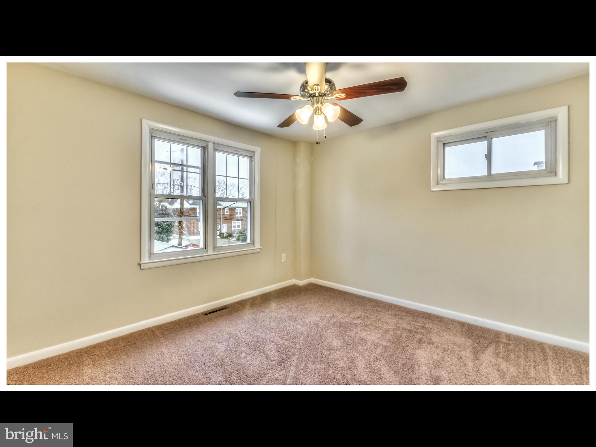 5212 Hillwell Road Baltimore, MD 21229 - Photo 10 of 30 Interior (General)
