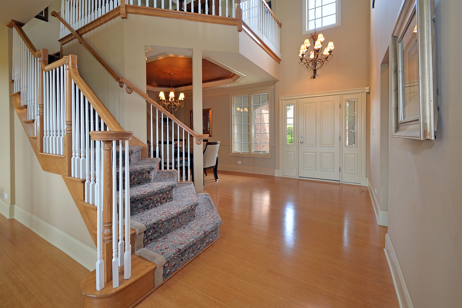 1005 Ridgeview Drive Inverness, IL 60010 - Photo 2 of 28
