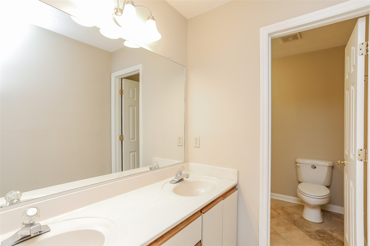 913 Springfork Drive Cary, NC 27513 - Photo 18 of 25 Photo 18