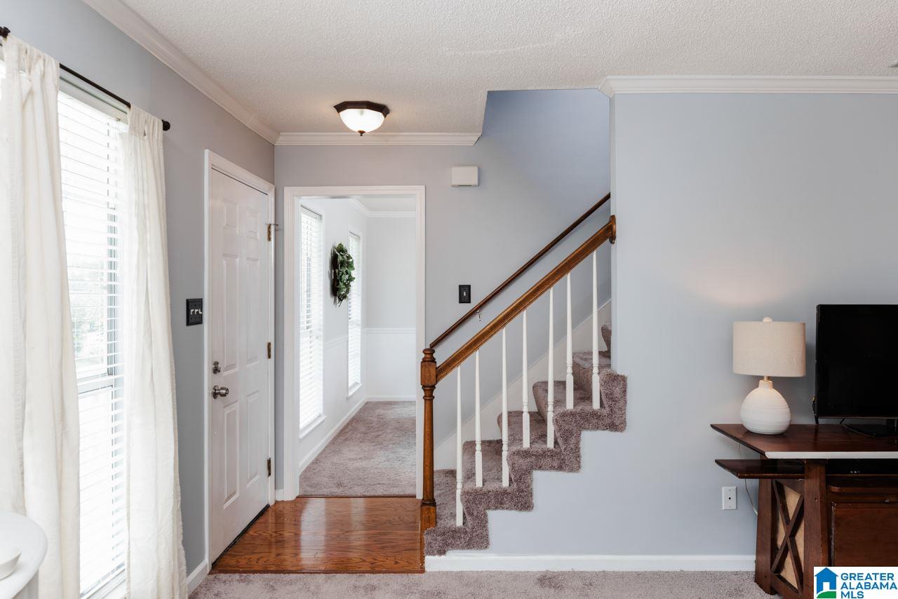 217 Dolphin Court Alabaster, AL 35007 - Photo 3 of 34