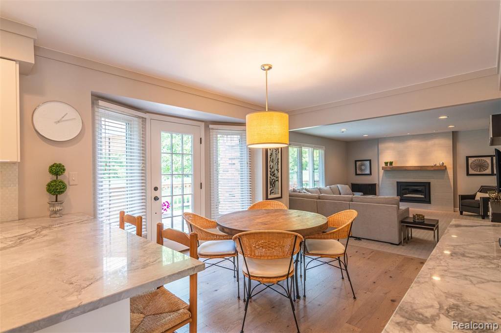 351 Silvervale Drive Rochester Hills, MI 48309 - Photo 18 of 49