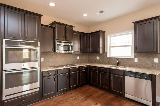 35 Rossview Road Clarksville, TN 37043 - Photo 5 of 18