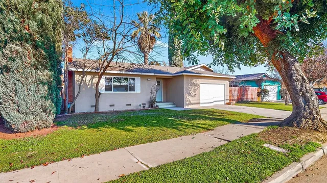 $414,900 | 1611 East Olive Avenue, Merced, CA 95340