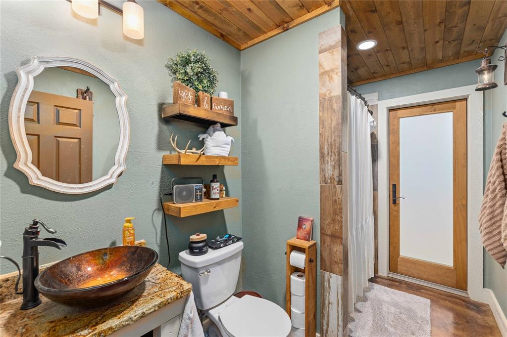 1601 County Road 156 Bangs, TX 76823 - Photo 23 of 40 Bathroom 2 off of living room and garage