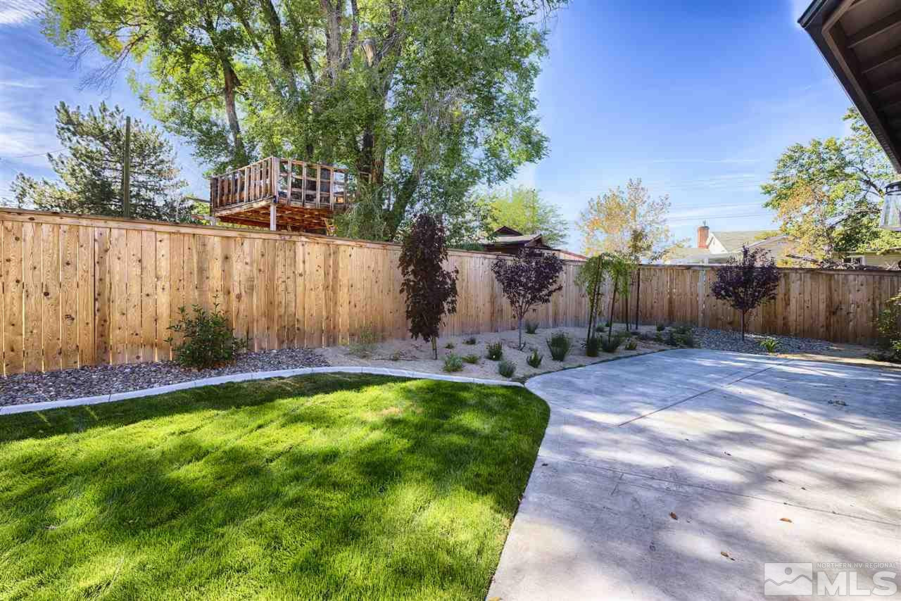 1364 Charles Drive Reno, NV 89509 - Photo 17 of 18 a view of a backyard with garden