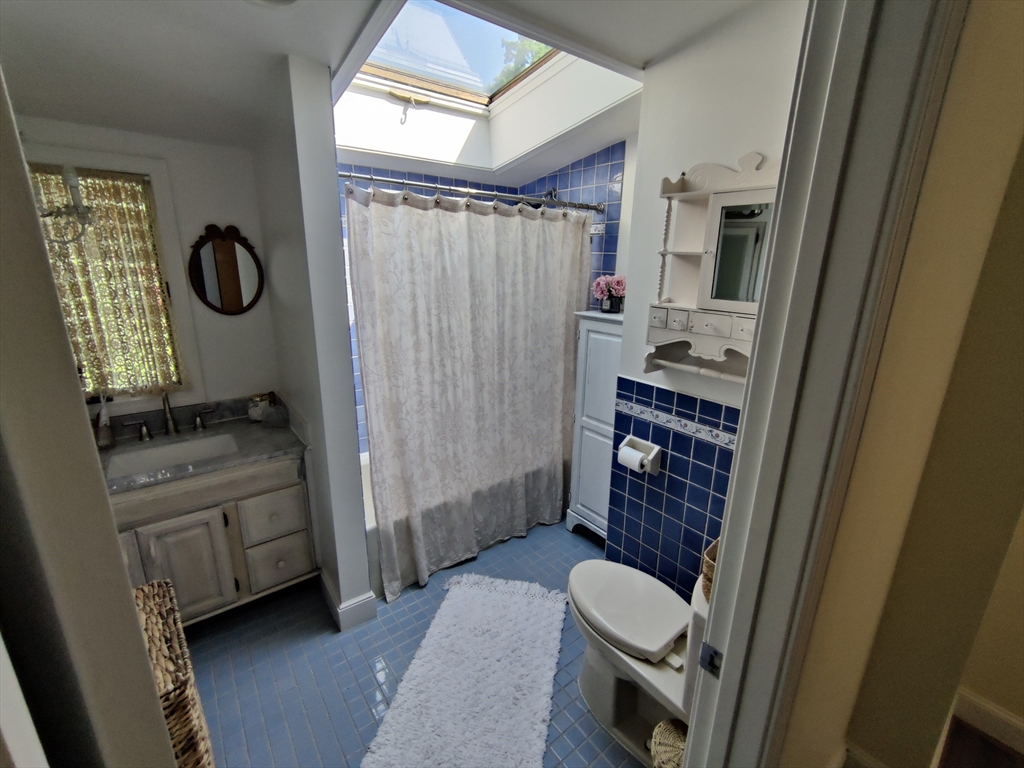26 Millbrook Road Wayland, MA 01778 - Photo 9 of 12