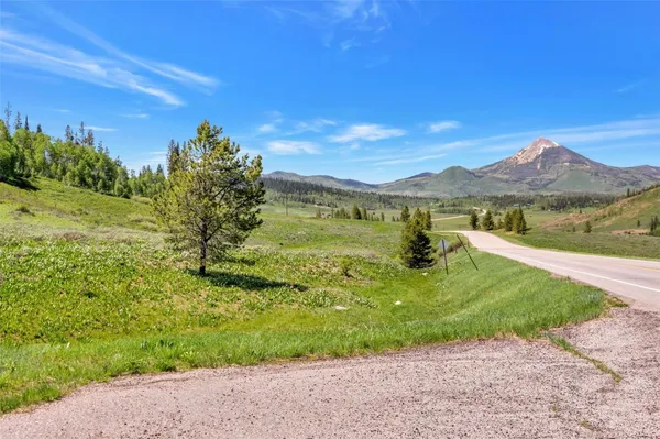 a view of mountain with outdoor space