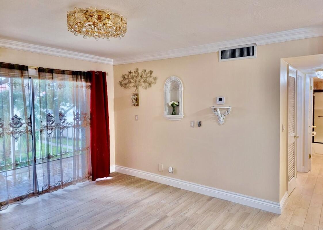 608 Northwest 13th Street, Unit 23 Boca Raton, FL 33486 - Photo 7 of 31 7