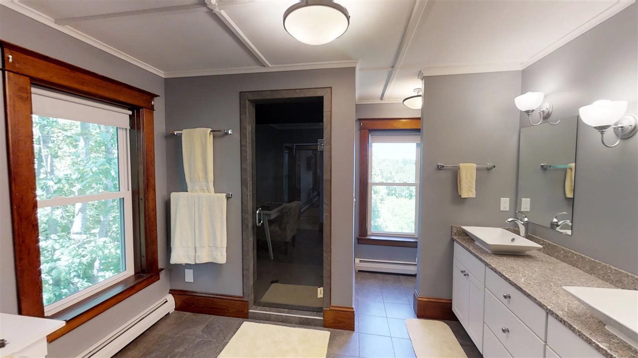 986 Lake Road Newport, VT 05855 - Photo 17 of 28 Gallery Image 17