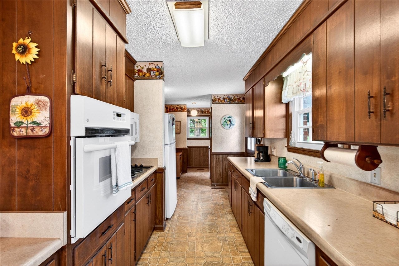 2935 Temperance Road Bowling Green, KY 42104 - Photo 10 of 31 Gallery Image 10