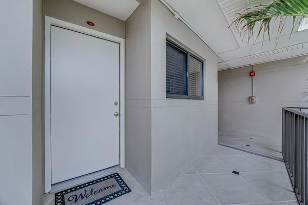 $3,600 | 3605 South Ocean Boulevard, Unit 312, South Palm Beach, FL 33480