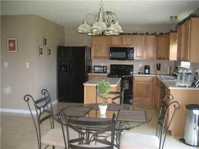 12947 Quarterback Lane Fishers, IN 46037 - Photo 5 of 18 Gallery Image 5