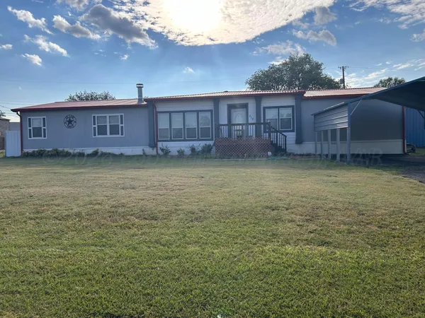 $212,000 | 312 South Davis Avenue, Stinnett, TX 79083
