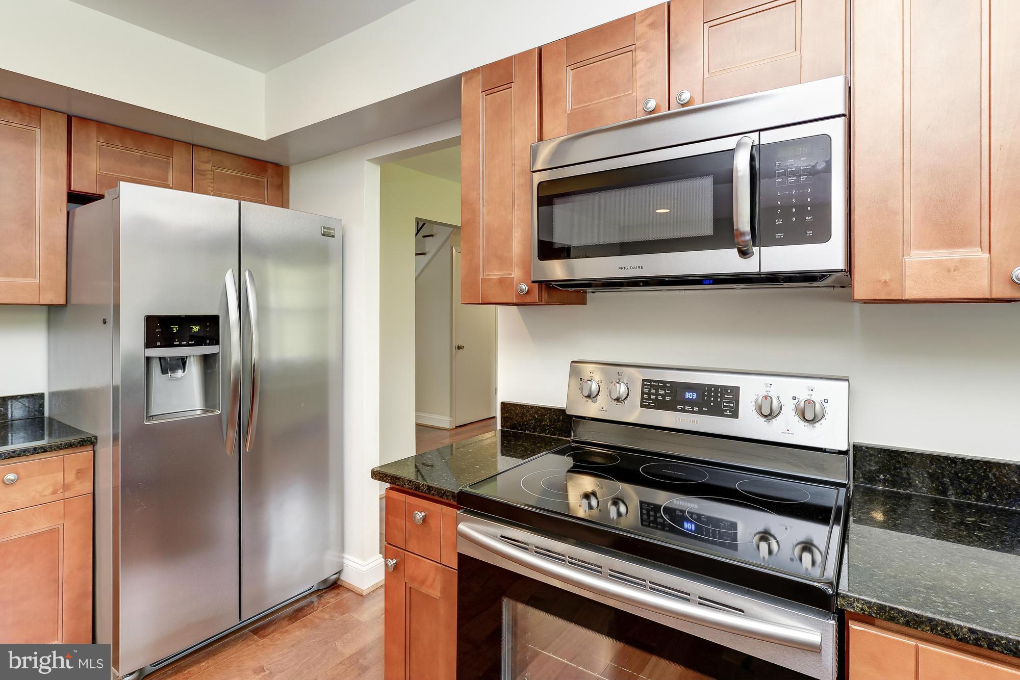 12604 Ivystone Lane Laurel, MD 20708 - Photo 14 of 30 Stainless steel appliances