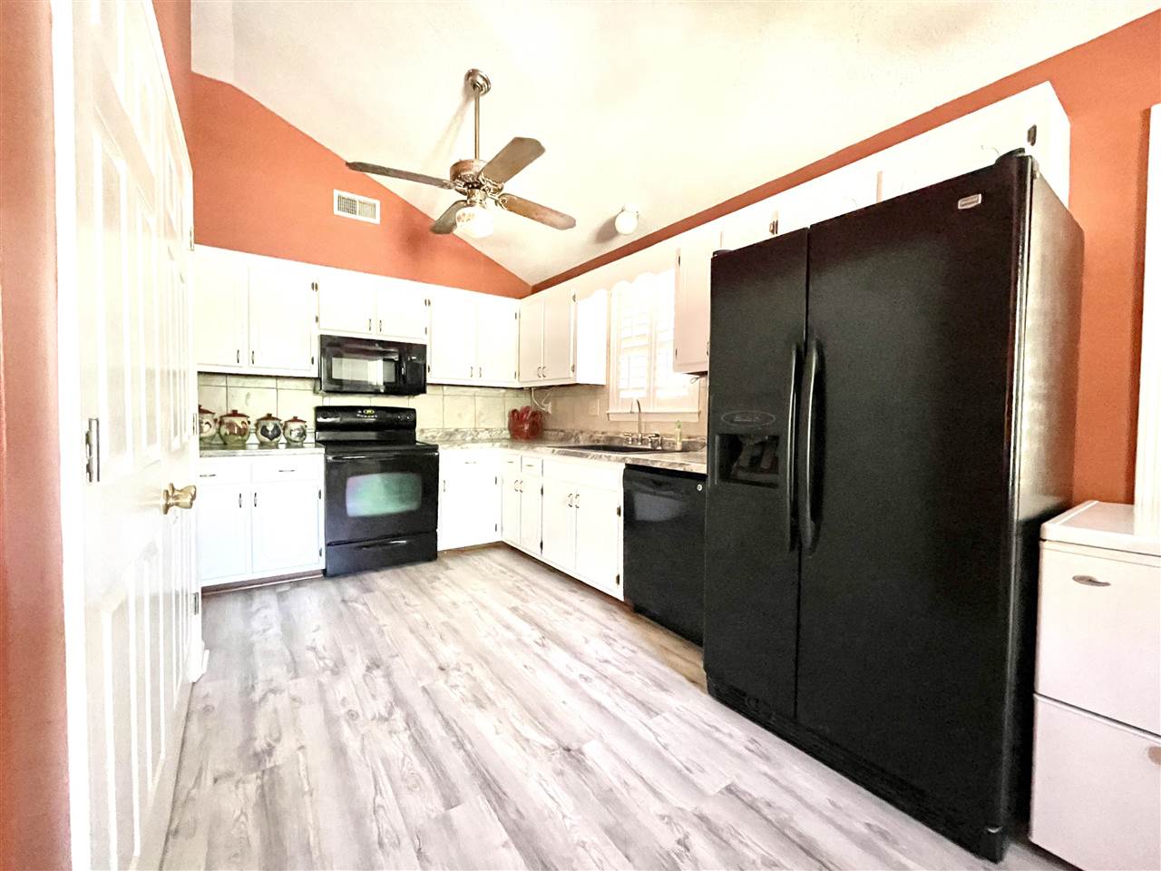 1769 Little John Road Millington, TN 38053 - Photo 10 of 23 Gallery Image 10