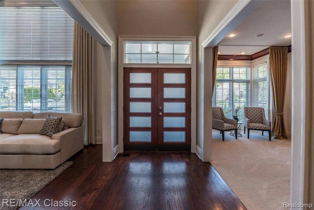 599 Chester Street Birmingham, MI 48009 - Photo 6 of 42