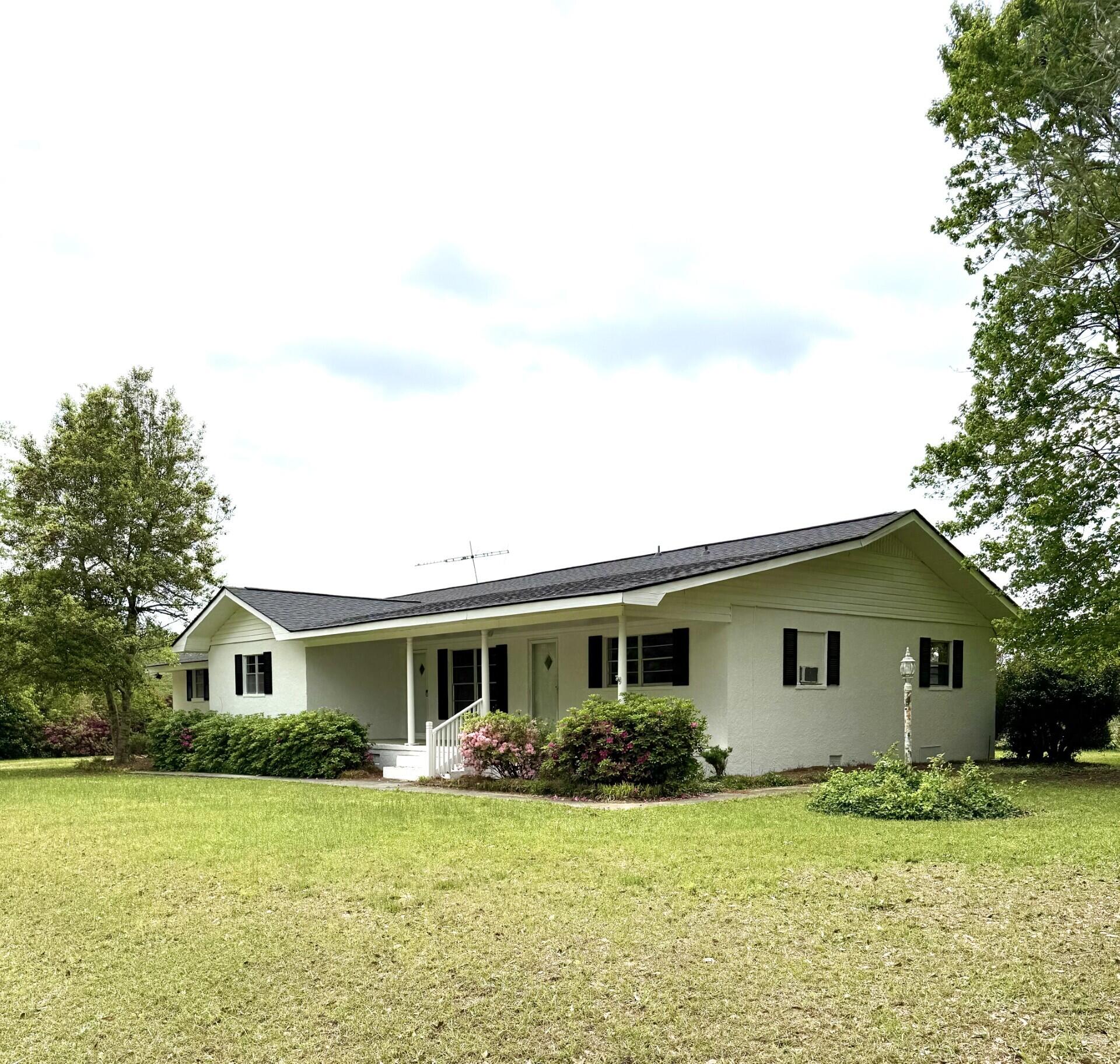 321 Middle Willow Road Neeses, SC 29107 - Photo 3 of 20 4