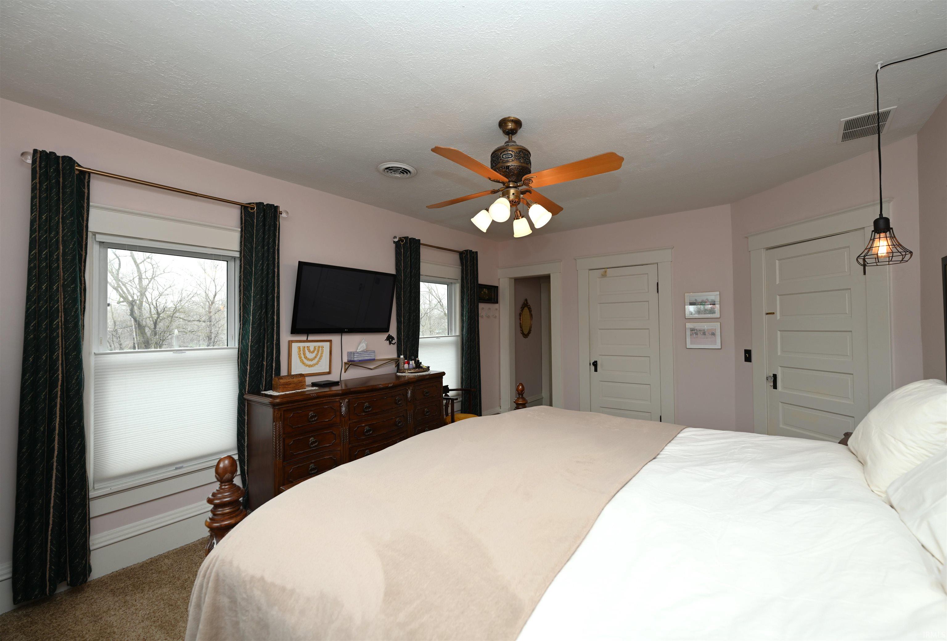 417 South Riverside Drive Winamac, IN 46996 - Photo 31 of 36