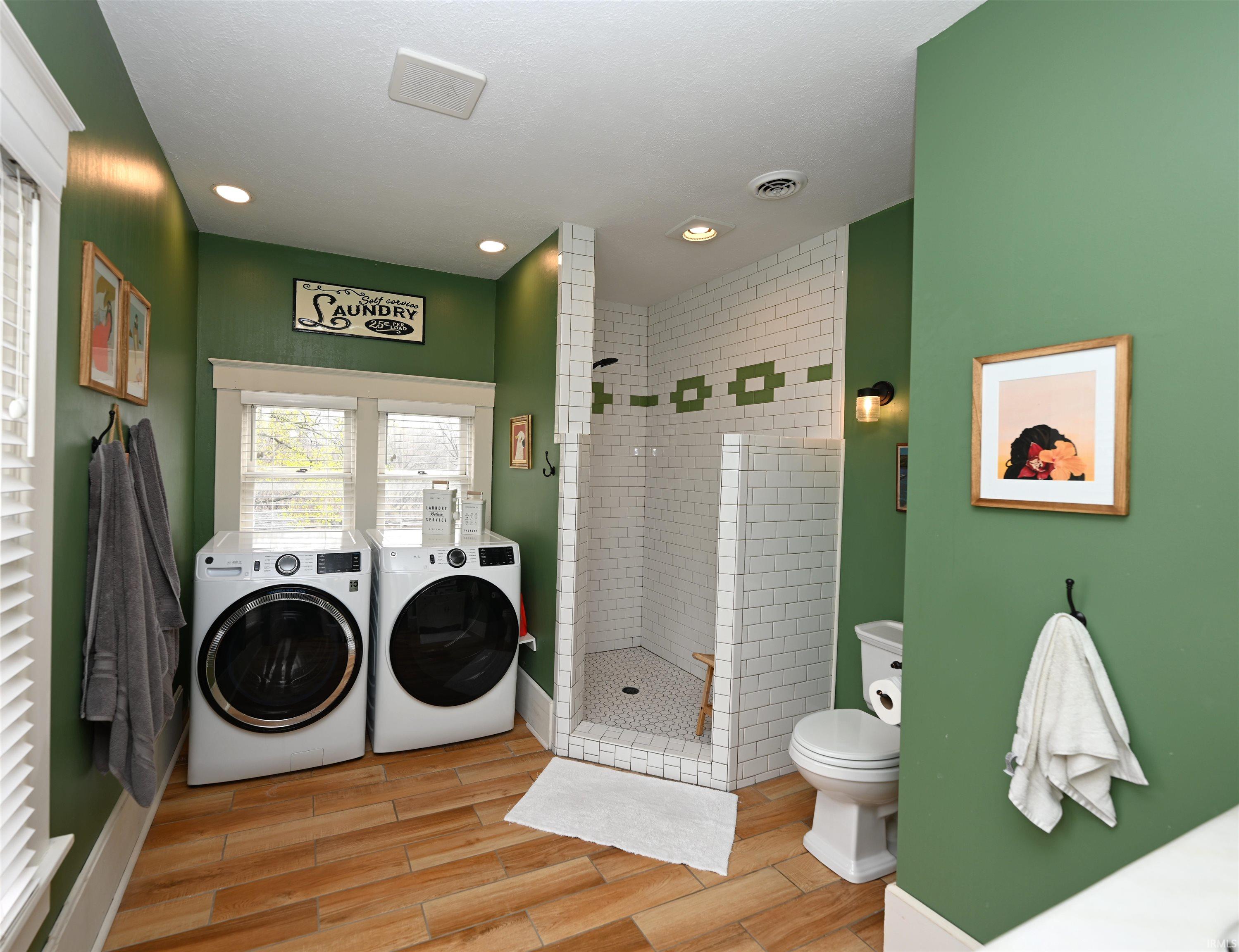 417 South Riverside Drive Winamac, IN 46996 - Photo 32 of 36