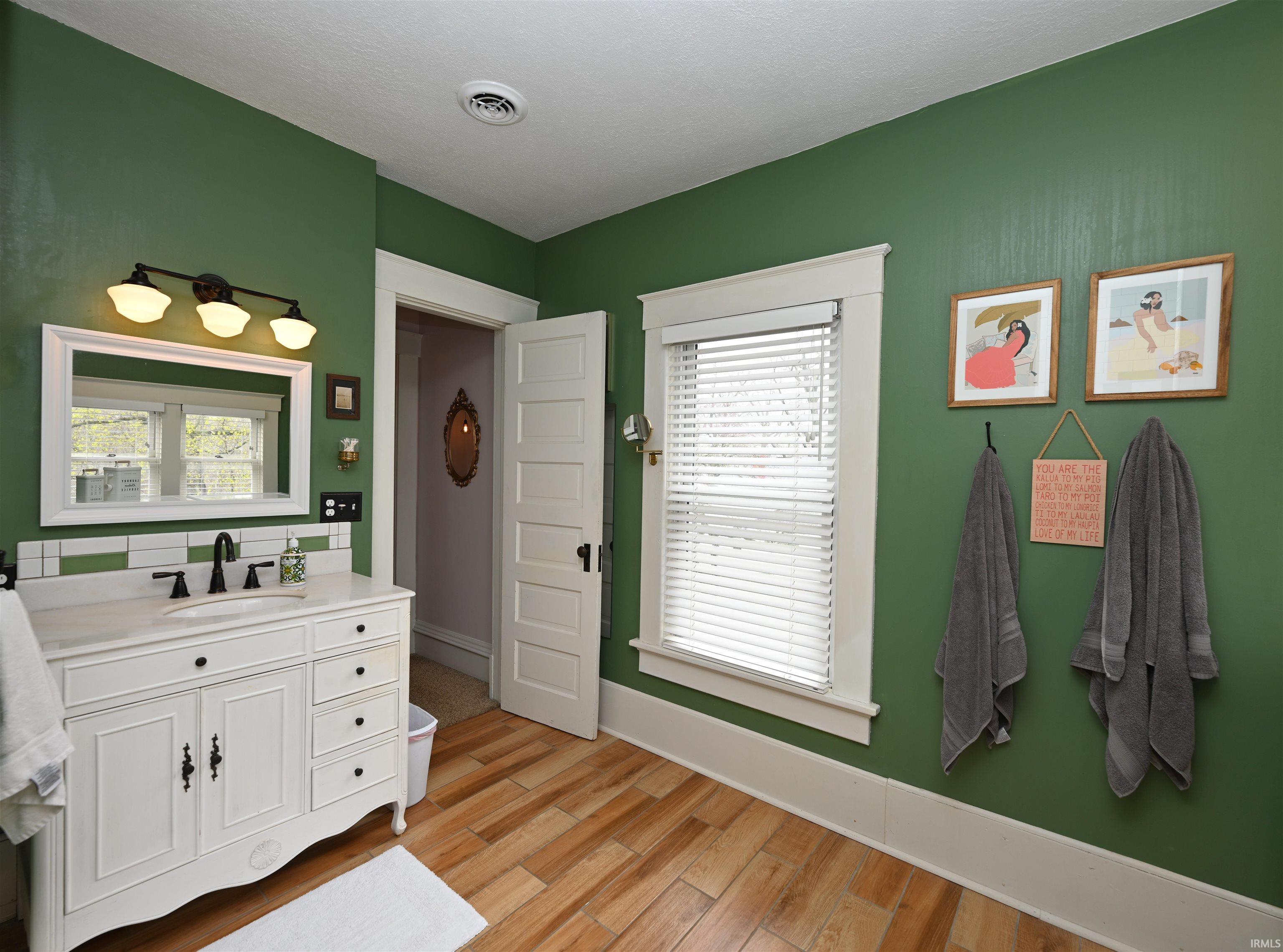 417 South Riverside Drive Winamac, IN 46996 - Photo 33 of 36