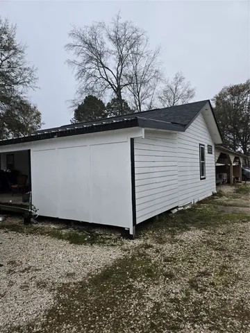 $215,000 | 908 County Road 340, Cleveland, TX 77327