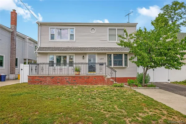 $1,289,000 | 407 Sheridan Boulevard, Inwood, NY 11096