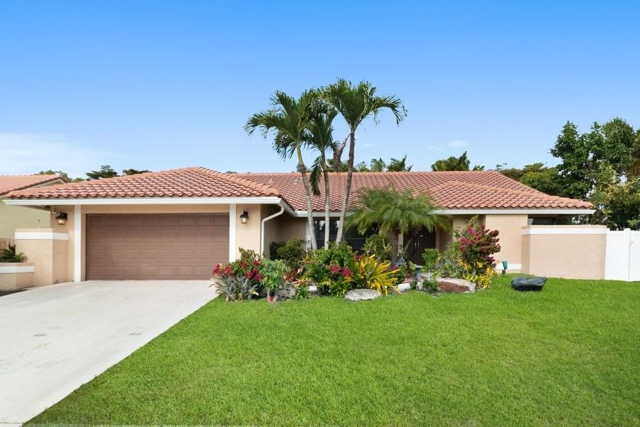 22432 Martella Avenue Boca Raton, FL 33433 - Photo 1 of 16 Front-View