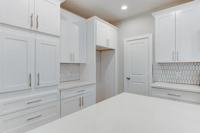 $2,150 | 6615 Ezzard Charles Lane, Houston, TX 77091