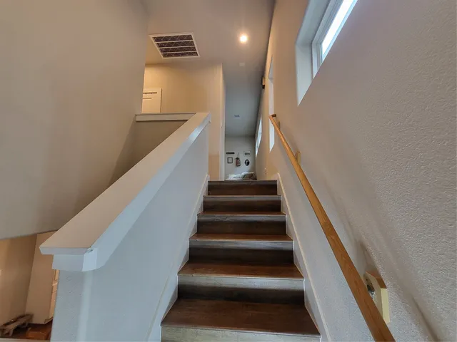 $2,150 | 6615 Ezzard Charles Lane, Houston, TX 77091