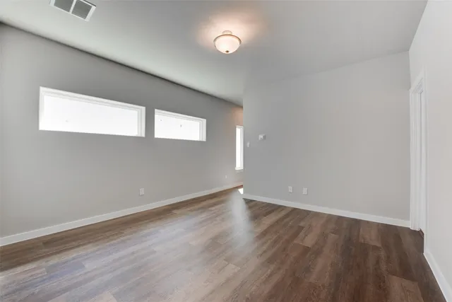 $2,150 | 6615 Ezzard Charles Lane, Houston, TX 77091