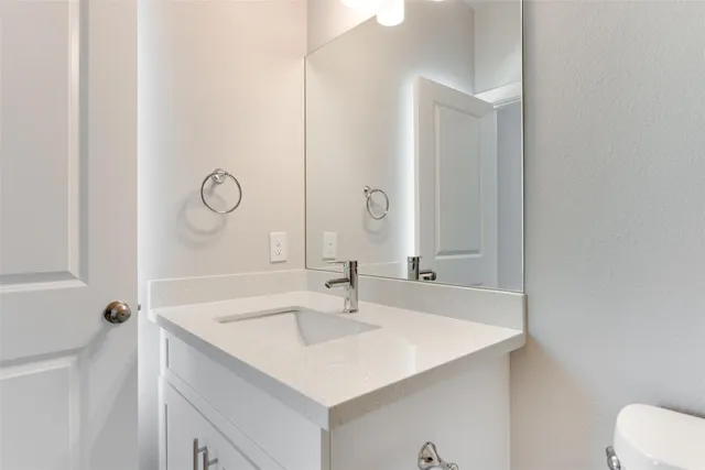 $2,150 | 6615 Ezzard Charles Lane, Houston, TX 77091