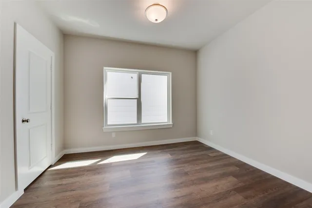 $2,150 | 6615 Ezzard Charles Lane, Houston, TX 77091