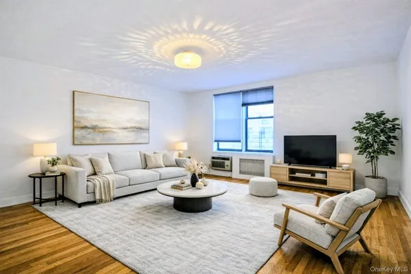 $658,888 | 137-05 Franklin Avenue, Unit 6D | Flushing
