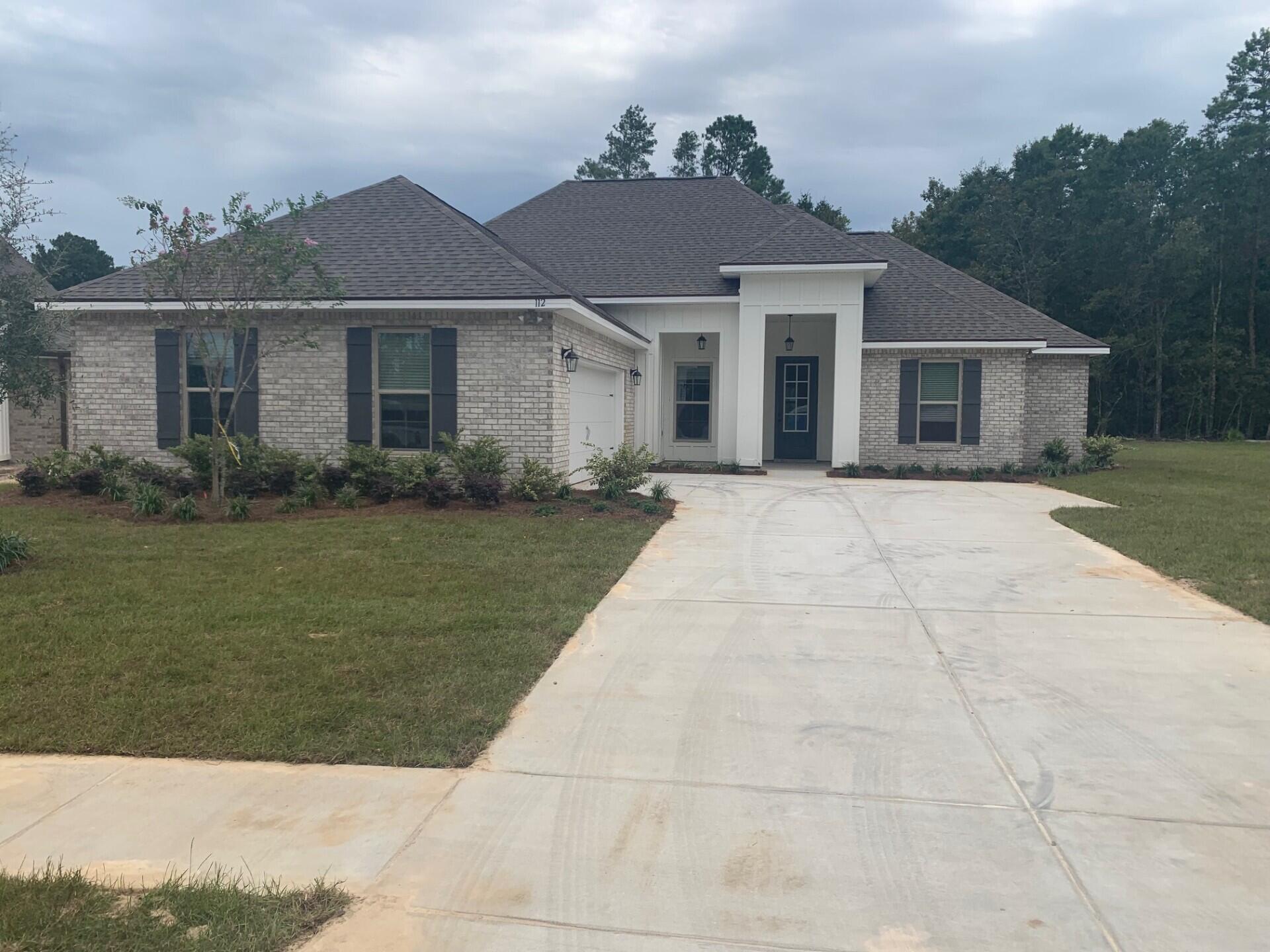 112 Lumen Loop Freeport, FL 32439 - Photo 1 of 3 3HBS 73-C FRONT